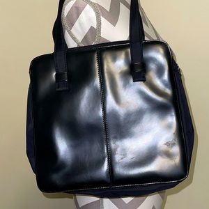 Jacqueline Ferrar vintage shoulder bag.